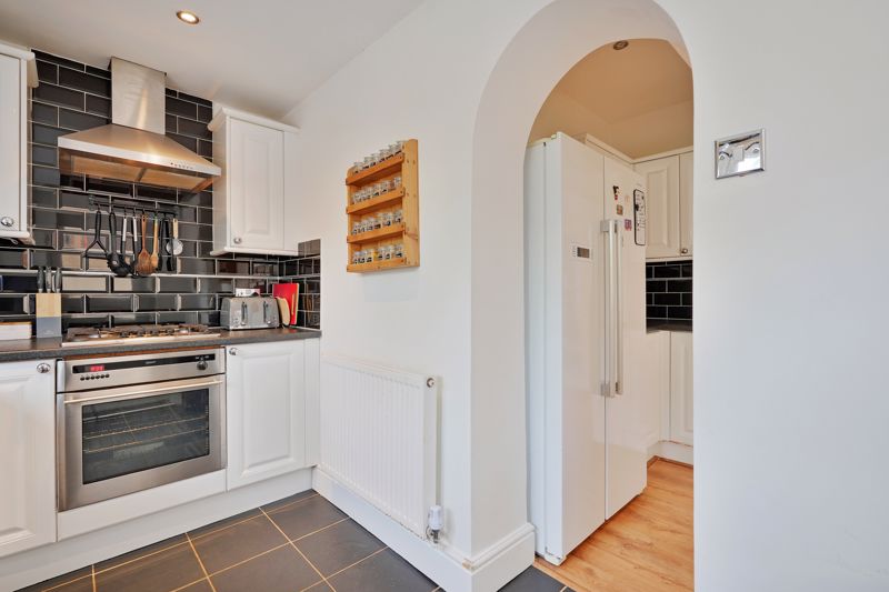Main Avenue Totley Rise